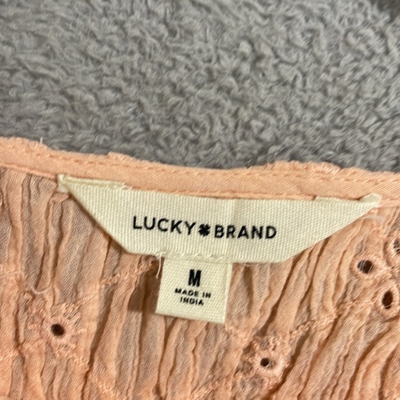 NEW Lucky Brand Womens M Schiffly Embroidered Coral Almond Short Sleeve Top - Picture 4 of 7